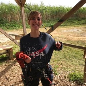 Meet your Posher, Alexandra